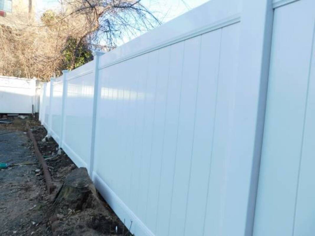 Schaumburg Fence business image in Hoffman Estates, Illinois