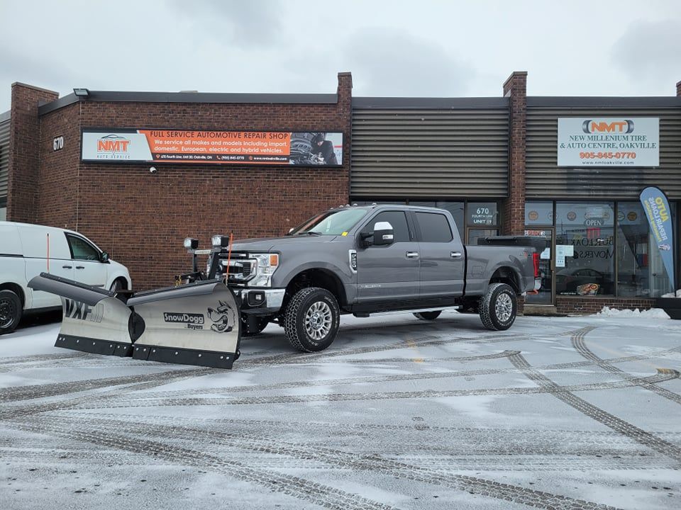 Oakville Plow Solutions business image in Oakville, Ontario