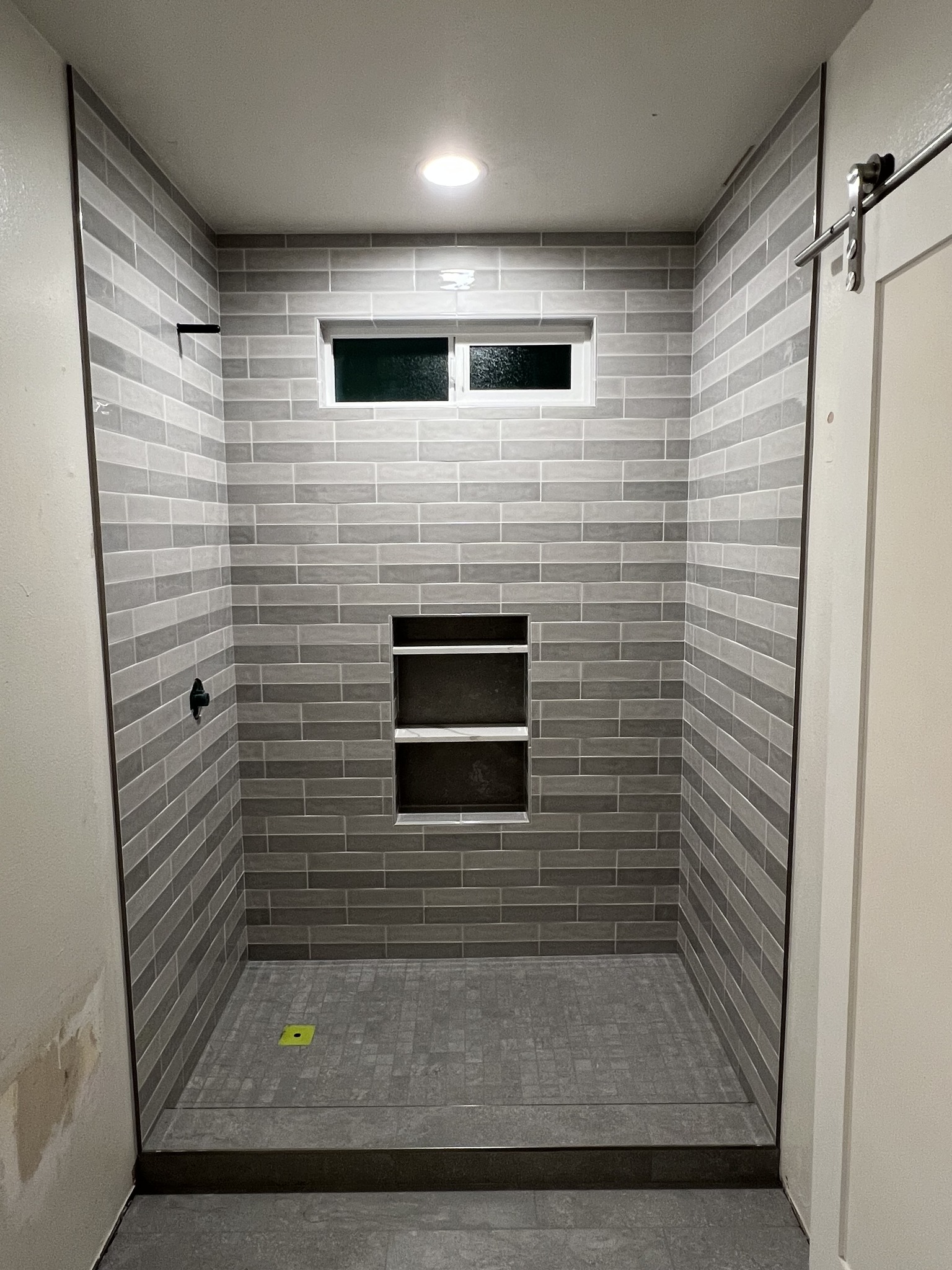Know Howe Tile